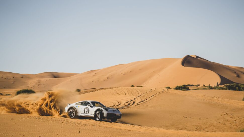 Porsche-911-Dakar-992-15-970x545